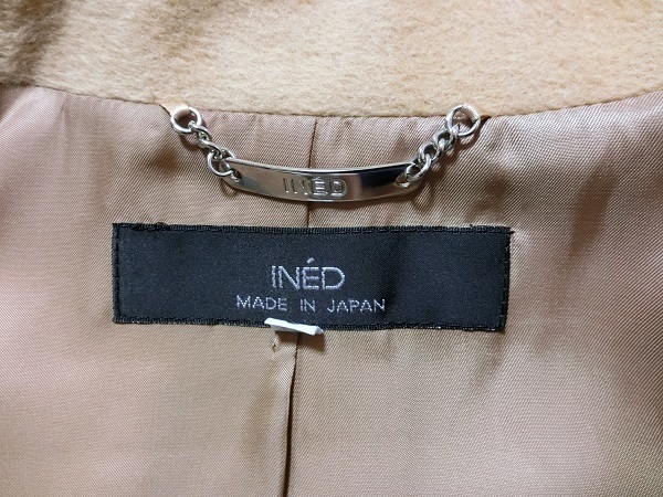 INED Ined Anne gola. beautiful line bell tedo half coat Camel 9