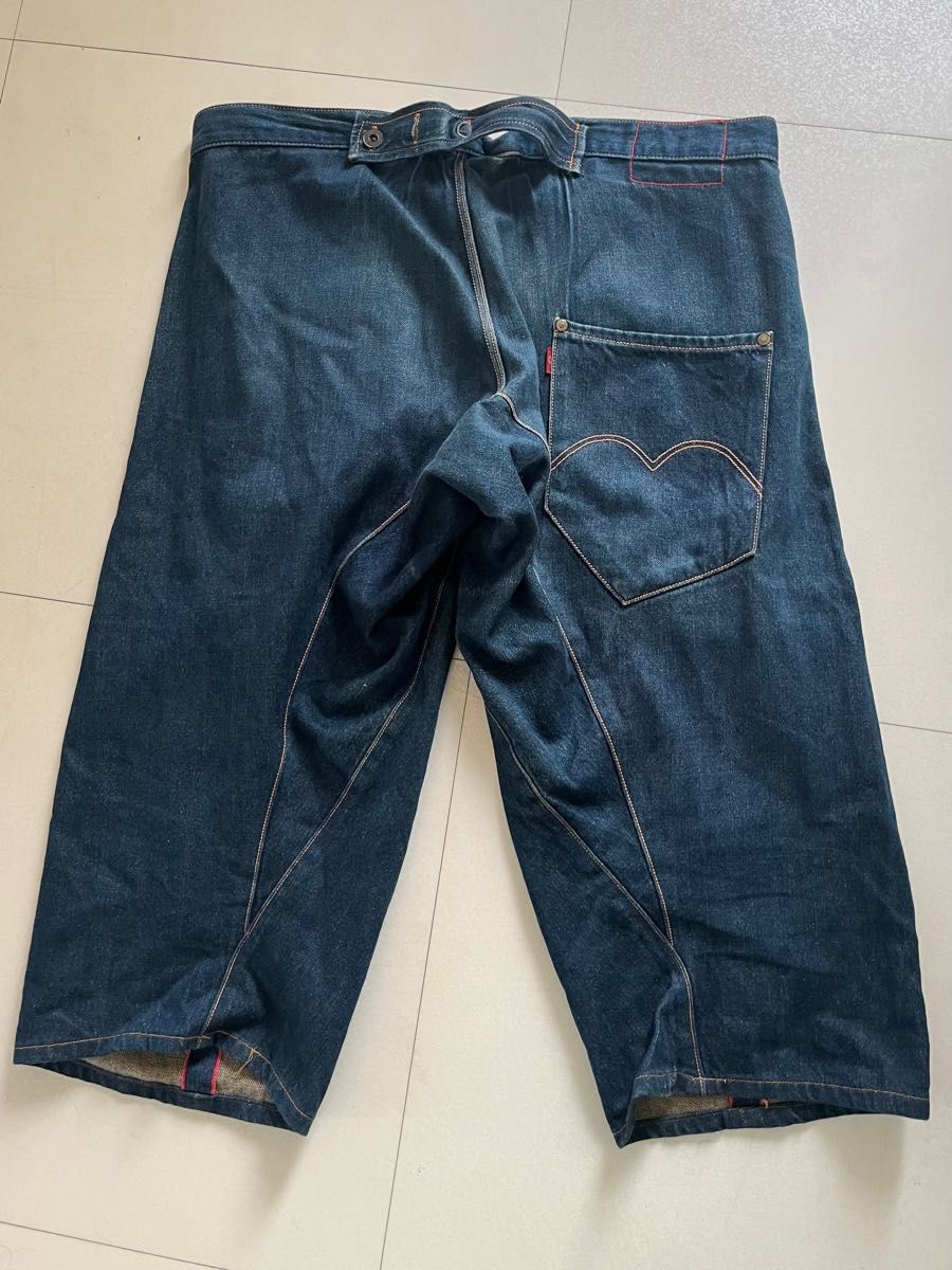 激レア リーバイスレッド 2007年製GIANT 復刻 サルエルパンツ 激レア リーバイスレッド 2007年製GIANT 復刻 サルエルパンツ