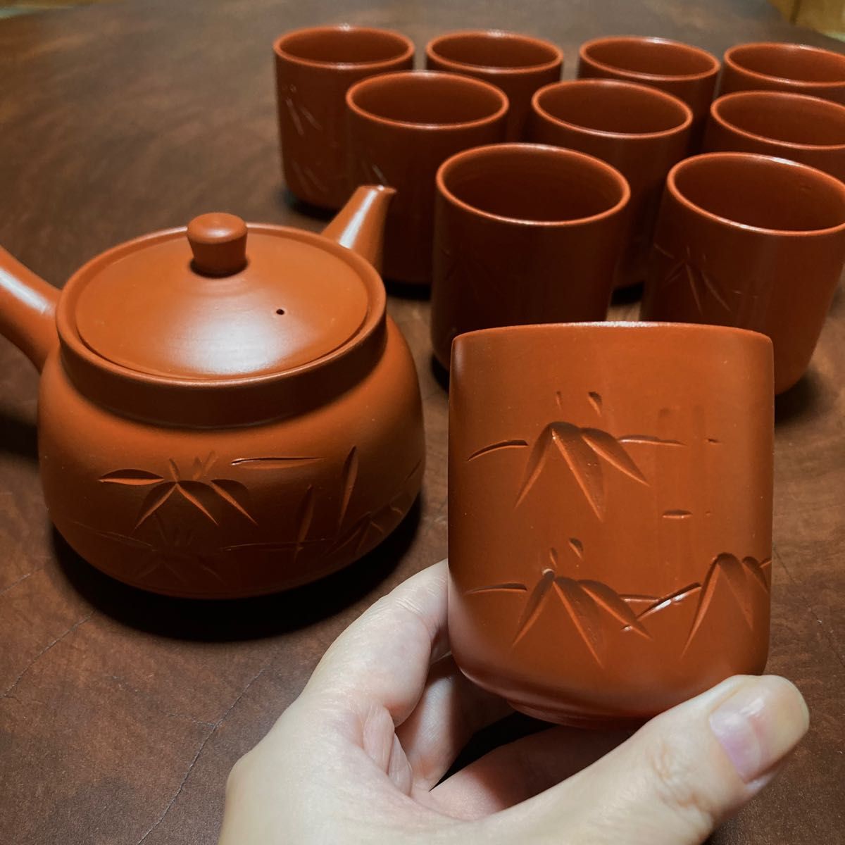 【新品・未使用】常滑焼　竹彫り　急須　湯飲み10個セット 朱泥　煎茶道具　昭和レトロ