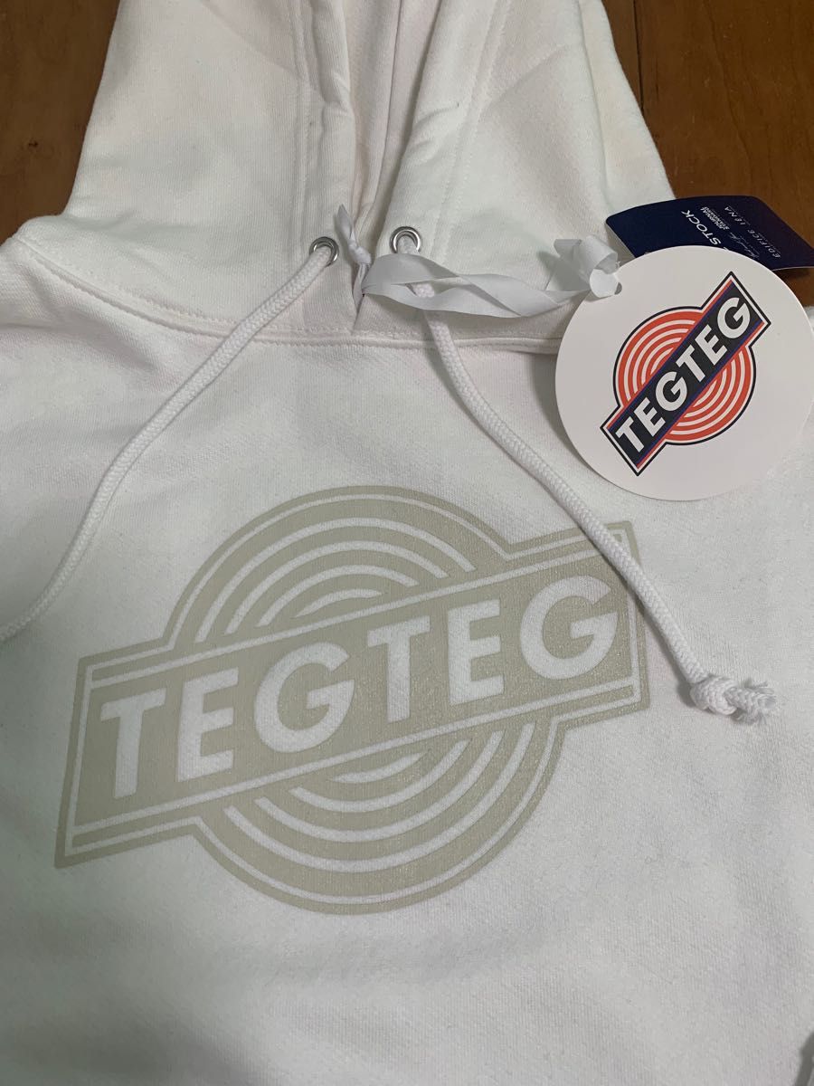 訳あり　新品未使用　TEG TEG Hoodie パーカー　白　S