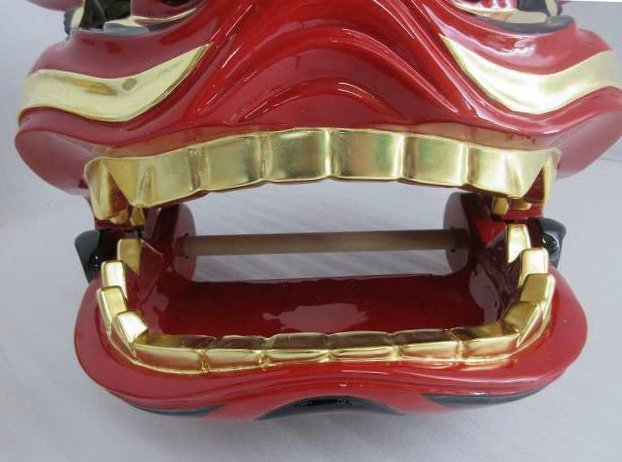 特別販売品】獅子頭 宇津 (幅32cm高28.5cm奥24cm)長期在庫品の為 特別販売品】獅子頭 宇津 (幅32cm高28.5cm奥24cm)長期在庫品の為