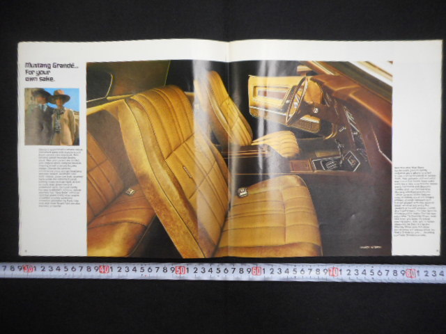 本　車　カタログ　オリジナルの当時物　１９７１年　マスタング　MUSTANG FORD_画像4