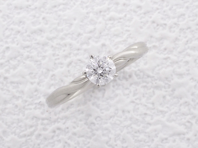 一番人気物 リング ダイヤモンド プラチナ 婚約指輪 0.4カラット CGL