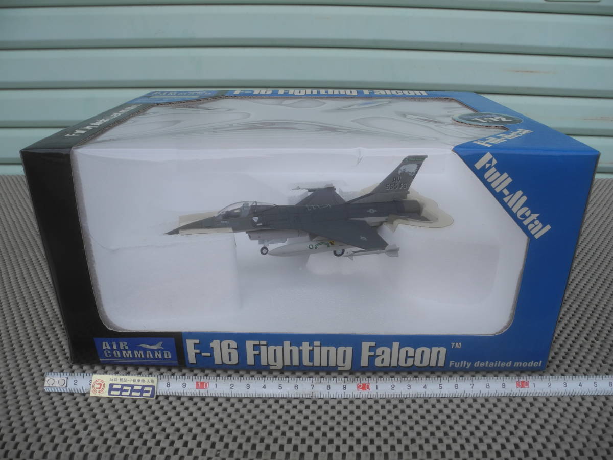 Yahoo!オークション - 【新品未開封】F-16 Fighting Falcon 1 12 Yahoo!オークション - 【新品未開封】F-16 Fighting Falcon 1 12