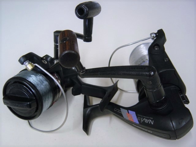 ■Shimano TITANOS GTα4000 & Daiwa CARBO SPRINTER 2000B■大型２台セット_画像4