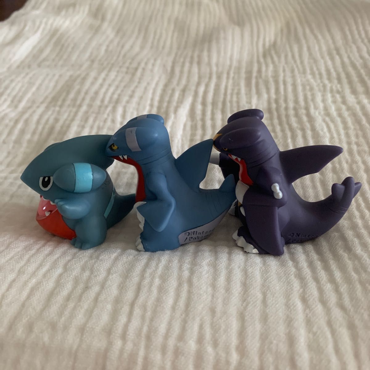 ガブリアス ポケモンキッズ 指人形 フィギュア ガブリアス ポケモンキッズ 指人形 フィギュア