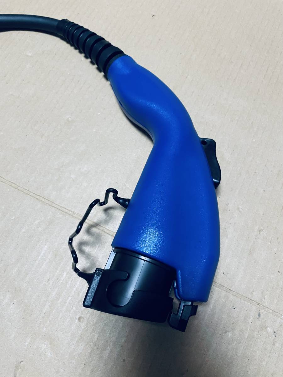 美品 レクサス純正 PHV充電ケーブル 200V G9060-76010|Yahoo 美品 レクサス純正 PHV充電ケーブル 200V G9060-76010|Yahoo