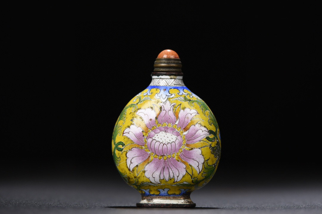 蔵友館蔵品・銅製・景泰藍・琺瑯彩・荷花紋・鼻煙壺】・希少珍品・置物