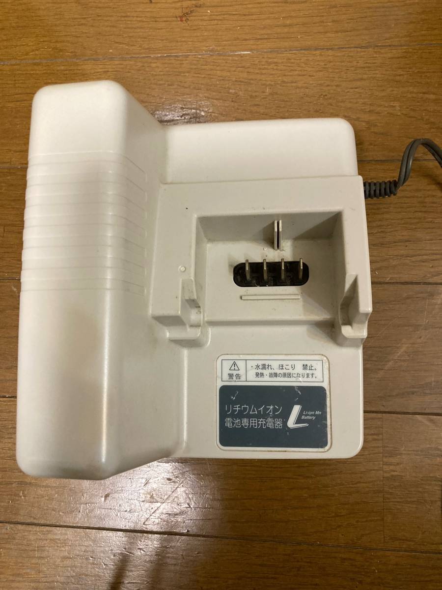 Panasonic NKJ033 リチウムイオン電池専用充電器 電動アシスト自転車用