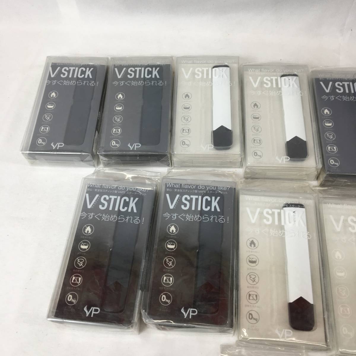 80 未使用　保管品 VSTICK ヴイスティック 電子タバコ スターターセット グレー SMV-60451 新品 未使用 箱痛み　フレーバーカトリッジ_画像2