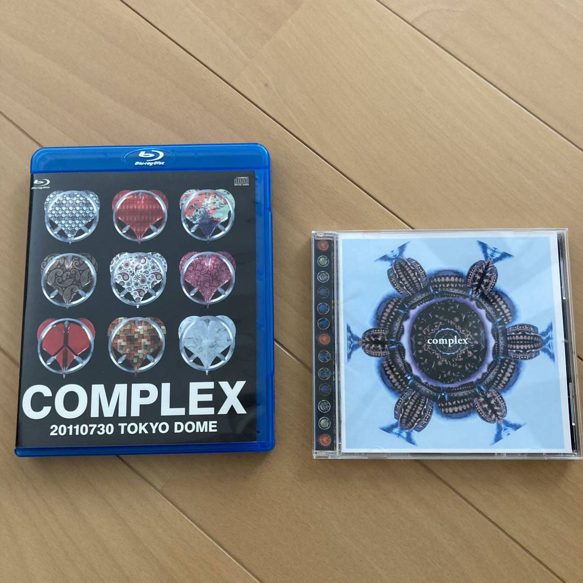 美品 COMPLEX 20110730 TOKYO DOME Blu-ray コンプレックス ブルーレイ