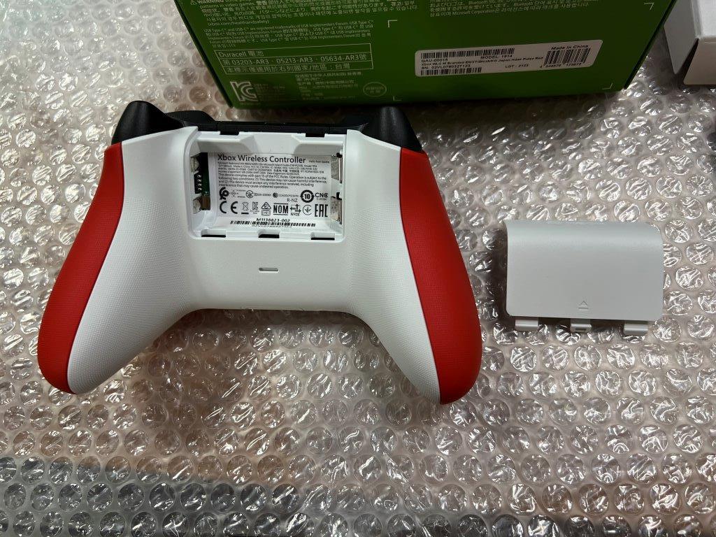 XBOX Series コントローラ パルスレッド / Pulse Red 新品同様 箱痛 送料無料 同梱可
