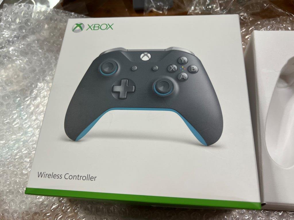 XBOX ONE controller gray blue / Grey Blue as good as new free shipping including in a package possible 