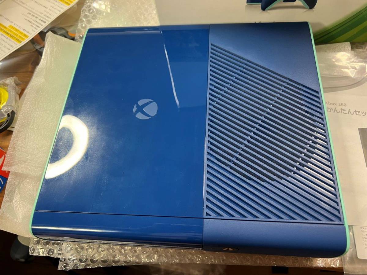 XBOX360E 本体 500GB amazon co jp限定版 美品 動作未確認(=ジャンク