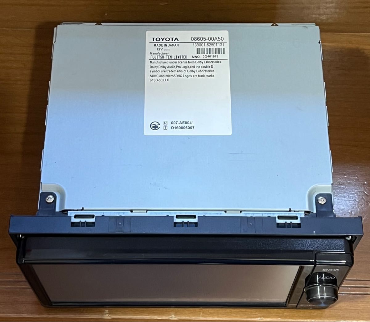 トヨタ純正ナビ NSZT-W66T フルセグ 地デジ Bluetooth 美品