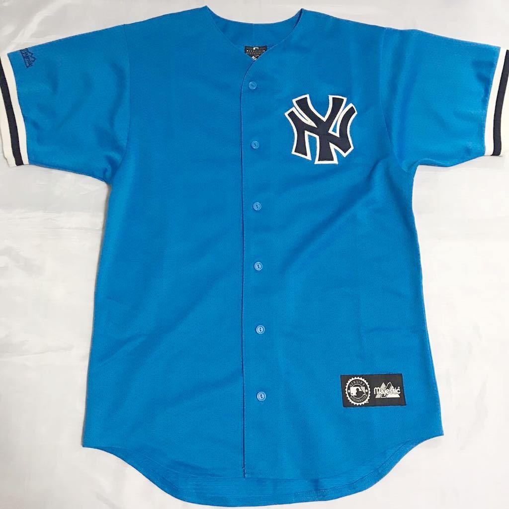 MLB ニューヨークヤンキース　メンズ　ユニフォームシャツ　ブルー　米国製　マジェスティック　メジャーリーグ Mサイズ　ベースボール_画像2