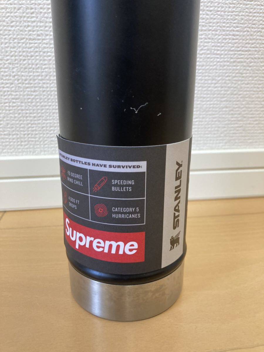 美品19AW Supreme Stanley 20 oz. Vacuum Insulated Bottleシュプリーム スタンレー ボトル Blackブラック 水筒 アウトドア キャンプ camp_画像3