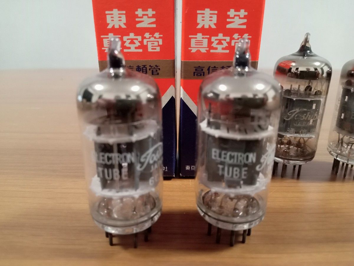 真空管 東芝 TOSHIBA 高信頼管 5751 2本 + 通信用 12AX7 オマケ 真空管 東芝 TOSHIBA 高信頼管 5751 2本 + 通信用 12AX7 オマケ