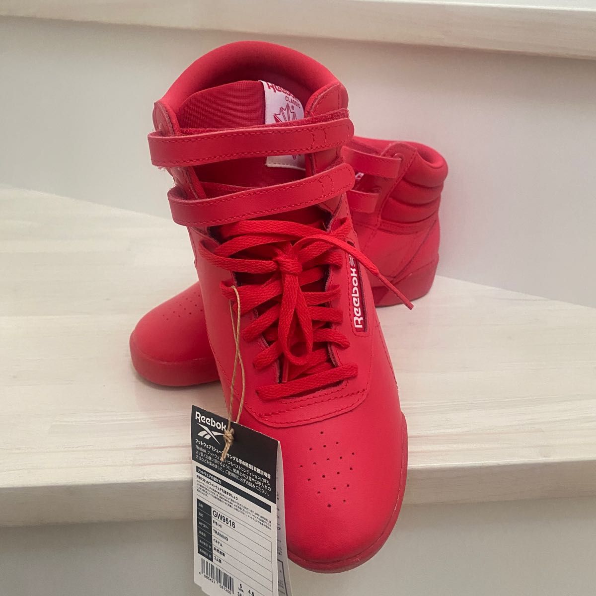【希少】【本革】Reebok スニーカー ハイカット RED 23.5cm