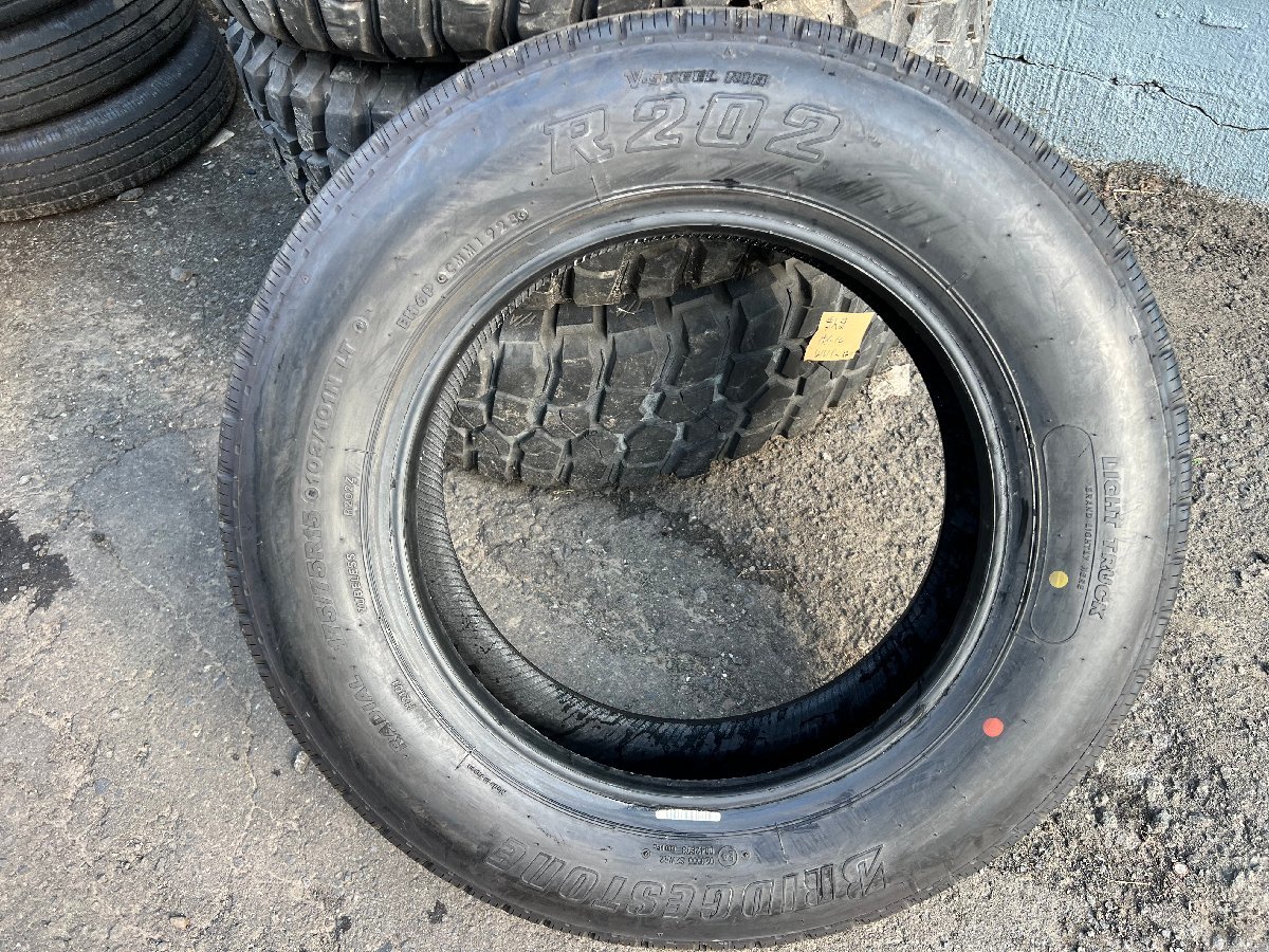 ⑧ 175/75R15 103/101N LT BRIDGESTONE V-STEEL RIB R202 2023年製 バリ山 イボ付き トラック 夏タイヤ ６本セット H_画像10