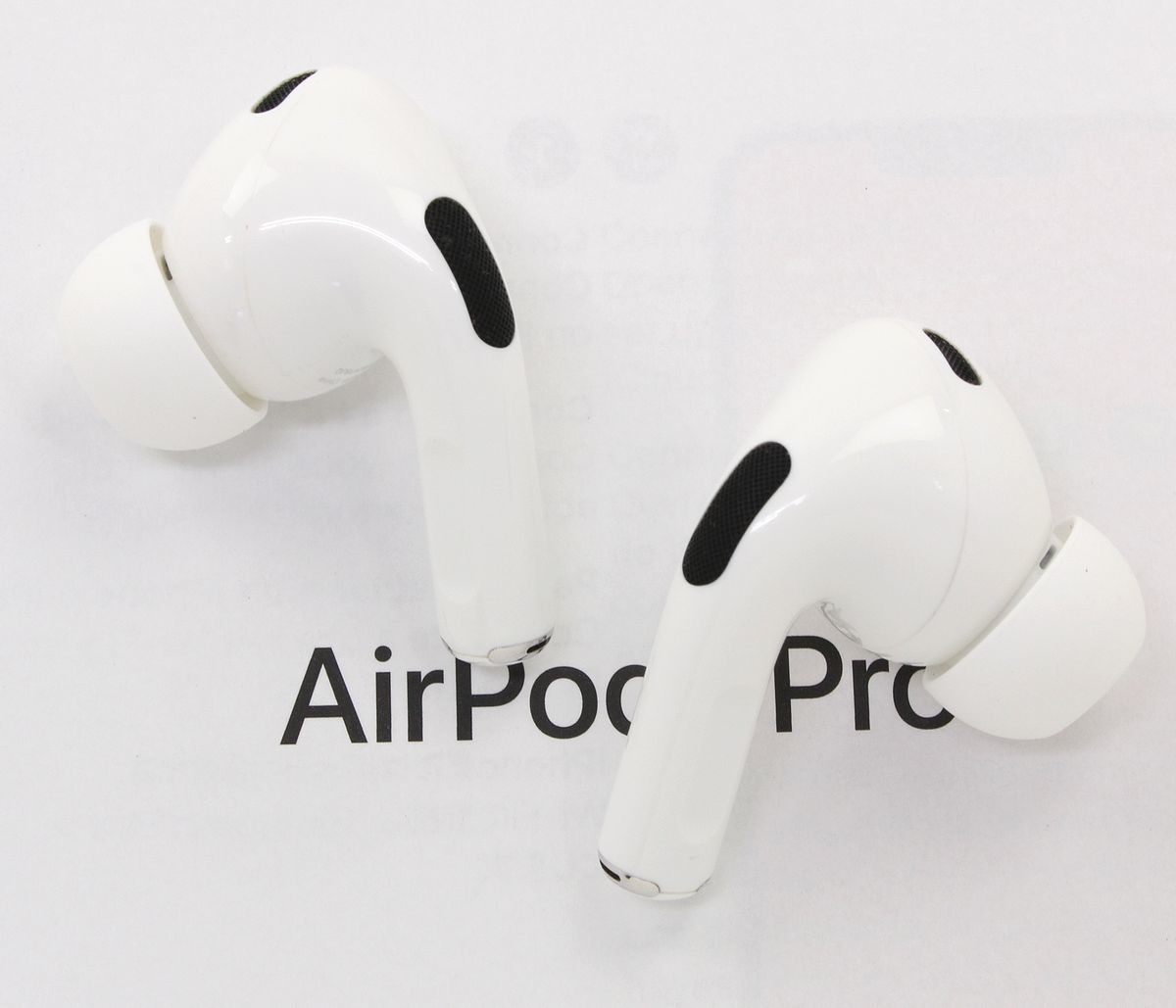 保証期間内☆Apple AirPods Pro 第2世代MagSafe充電ケース付☆MQD83J/A