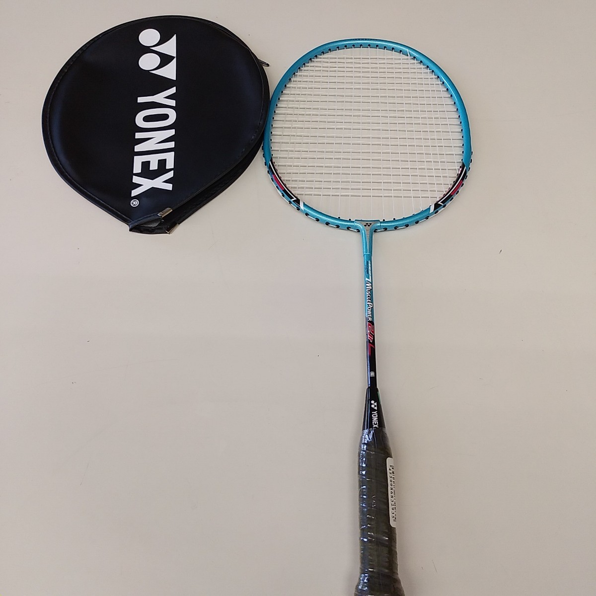 ヤフオク! - 【新品未使用】YONEX バドミントンラケット子供用