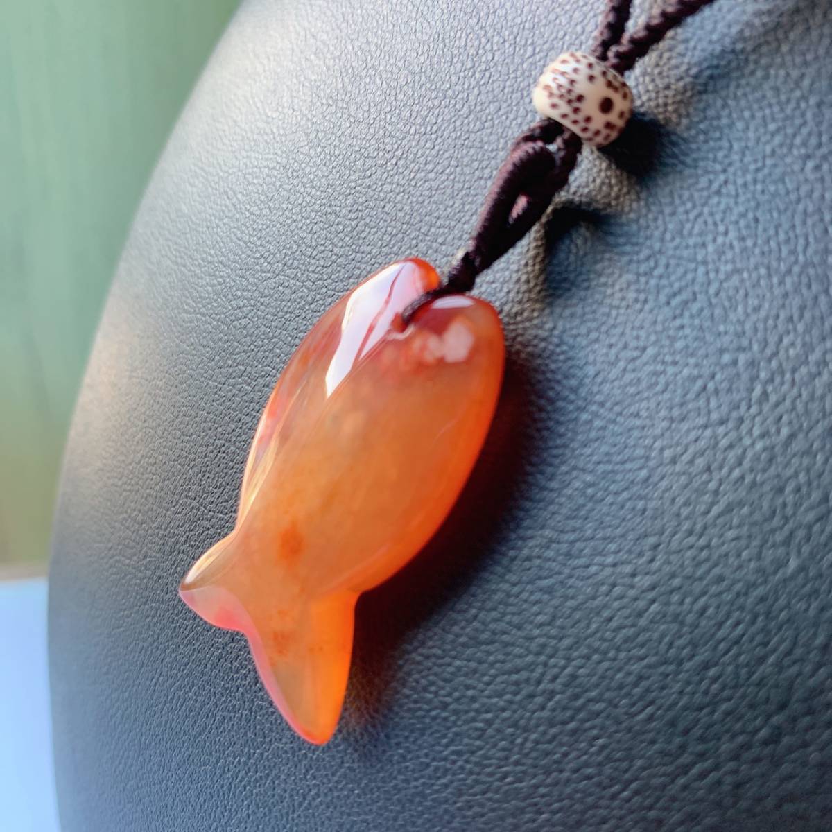桜瑪瑙(チェリーブロッサムアゲート) ネックレス ペンダント 魚 桜瑪瑙(チェリーブロッサムアゲート) ネックレス ペンダント 魚