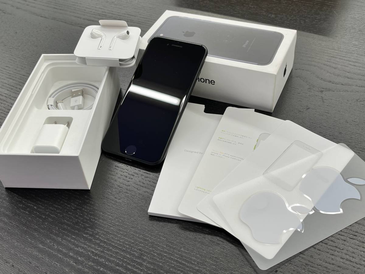 【人気急上昇】 ★付属品未使用★ iPhone7:128GB/ブラック 美品 SIMロック解除済み iPhone 【人気急上昇】 ★付属品未使用★ iPhone7:128GB/ブラック 美品 SIMロック解除済み iPhone