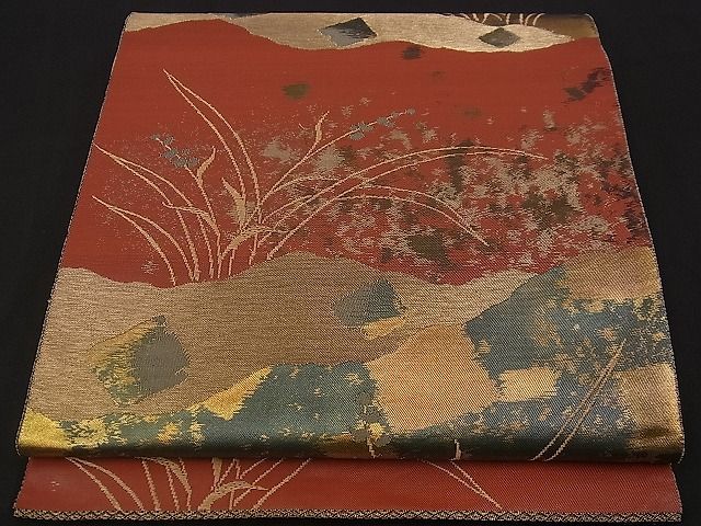 平和屋野田店□西陣服部織物謹製六通柄袋帯道長箔散らし文こはく錦金糸
