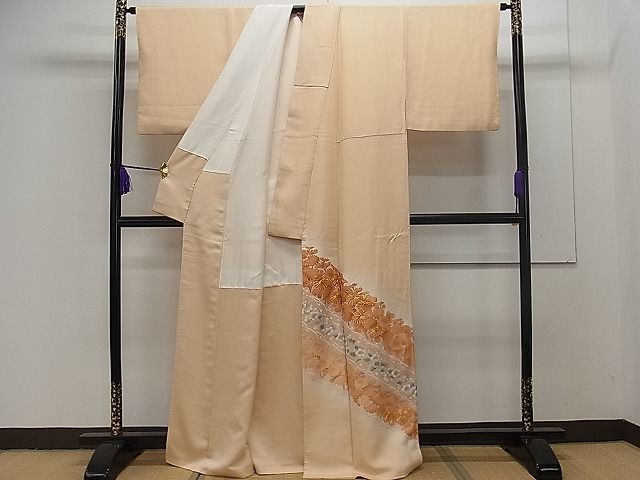 平和屋1■豪華色留袖　駒刺繍　露芝菊花文　暈し染め　金彩　逸品　yc9081_画像2