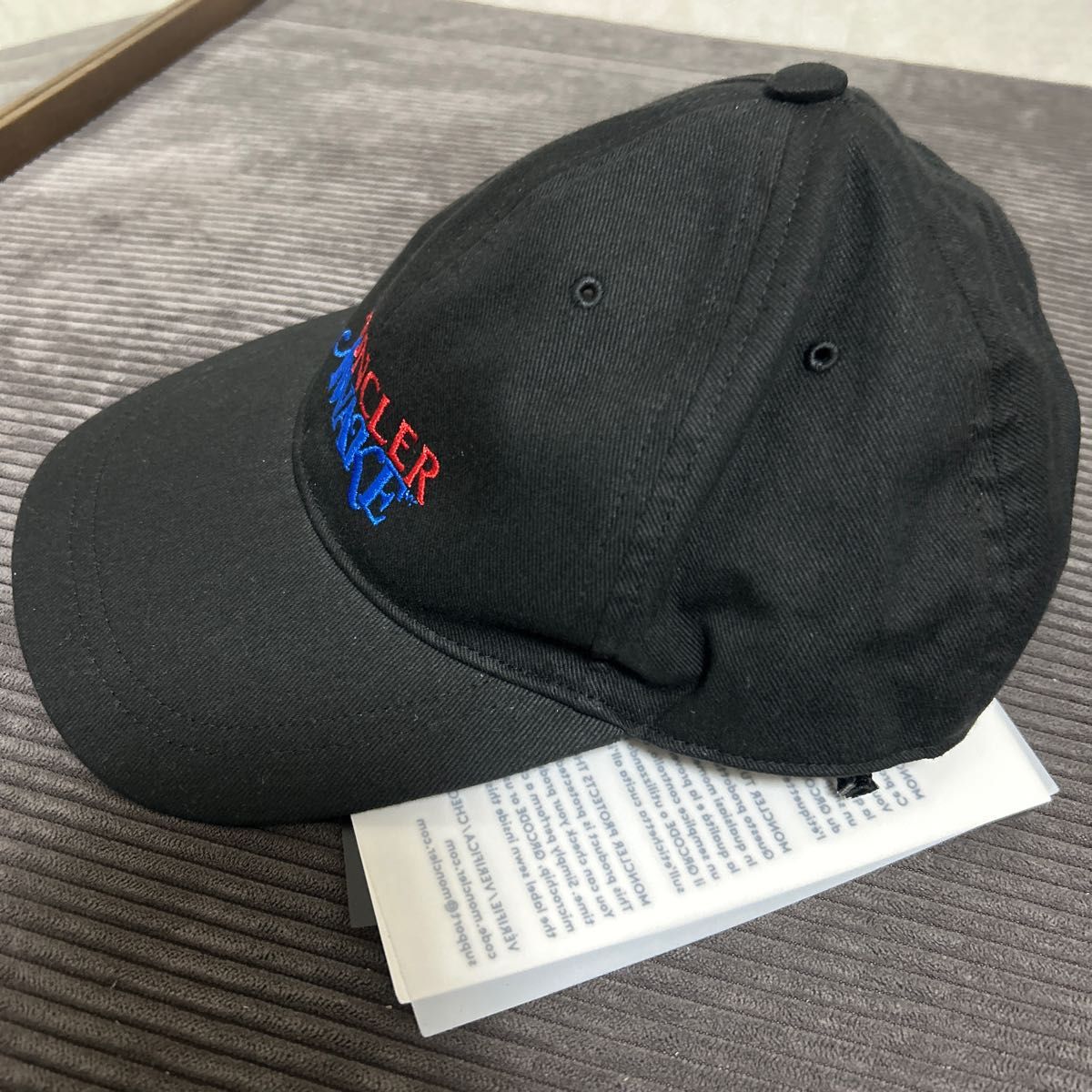 【新品・未使用】MONCLER × AWAKE コラボベースボールキャップ