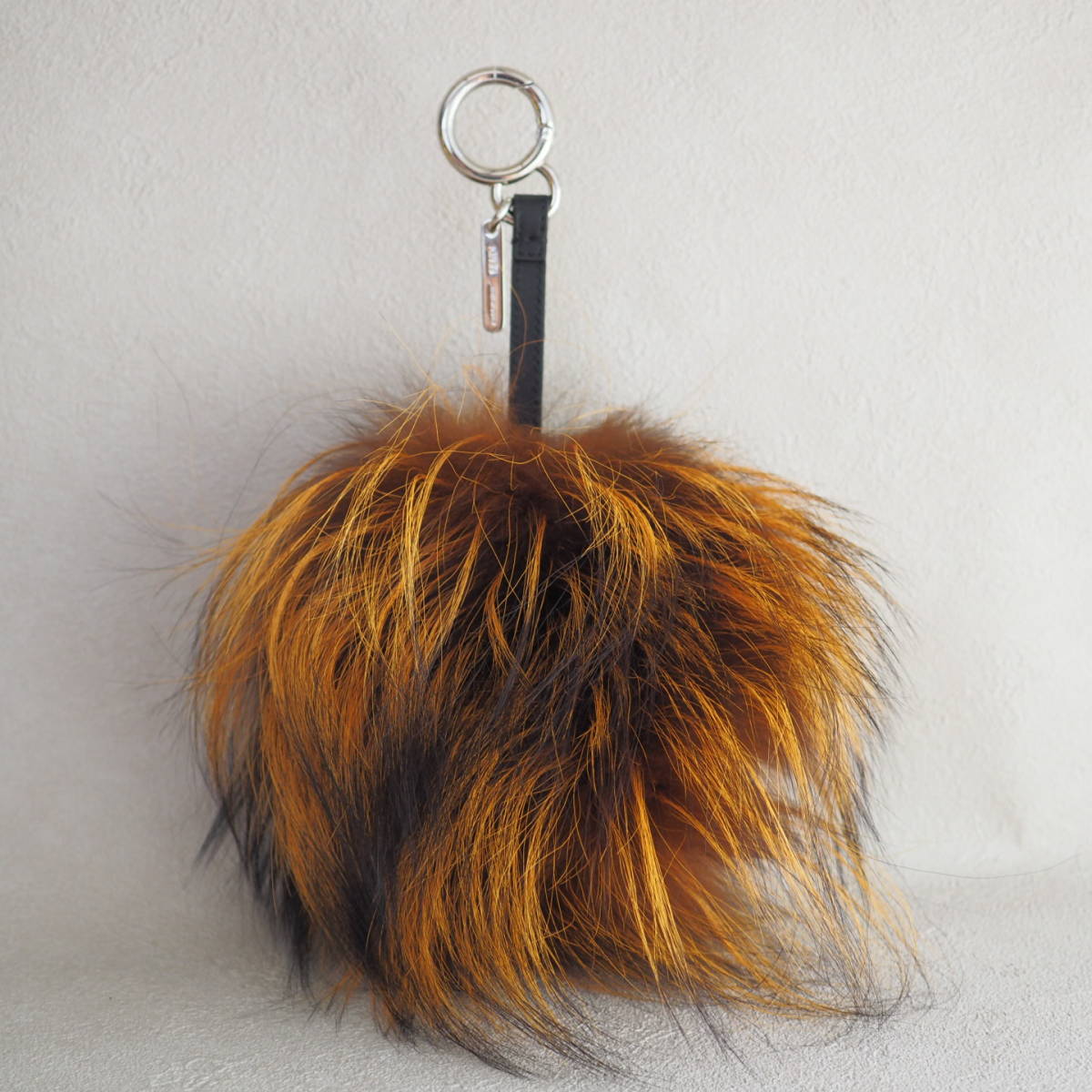  beautiful goods Fendi FENDIbagz Monstar charm key holder Brown 7AR259 SVN fox fur real fur bonbon 