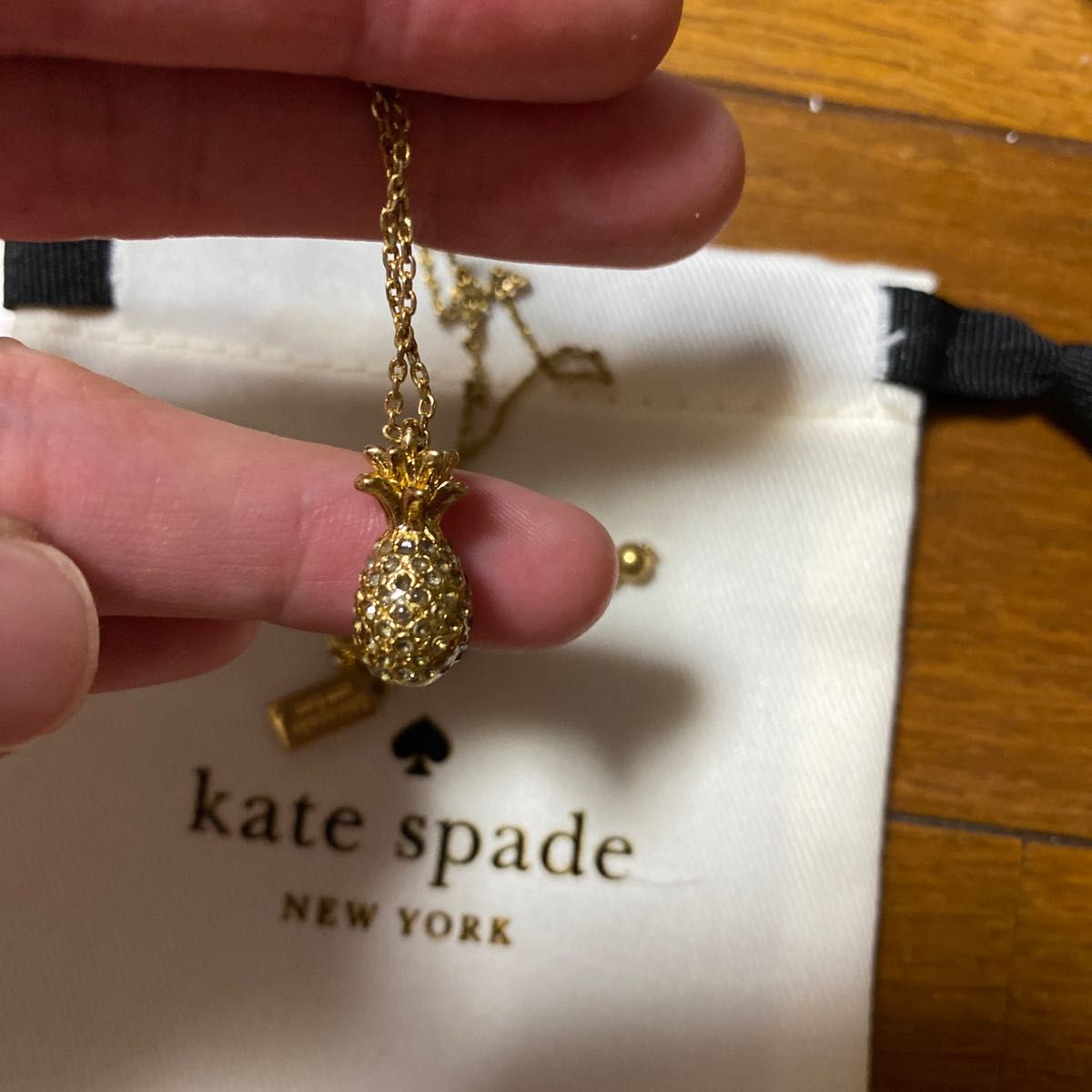 kate spade ケイトスペード 収納ポーチ　パイナップル　ネックレス　アクセサリー　正規品