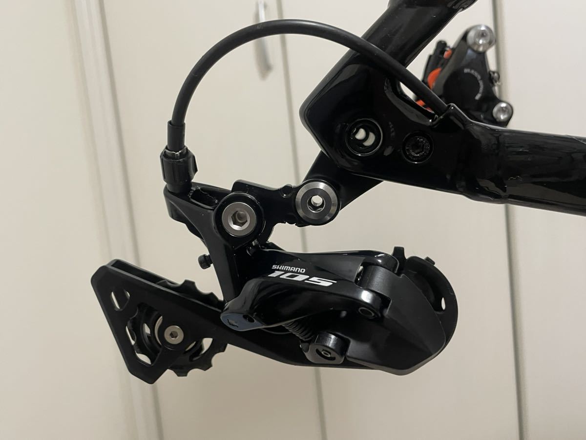 25500円 SHIMANO シマノ 105 R7000 ディスク グループセット 25500円 SHIMANO シマノ 105 R7000 ディスク グループセット