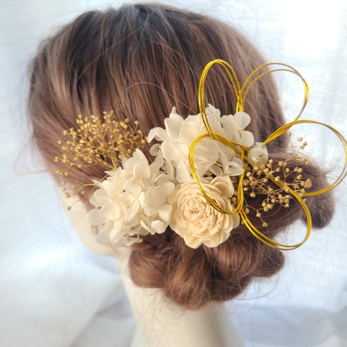髪飾り「蓮白ソーラー」　成人式　結婚式　ウェディング