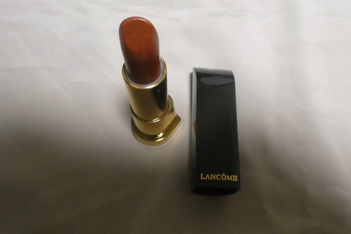 LANCOME Lancome lipstick Blanc sepia 76 France made remainder amount many 