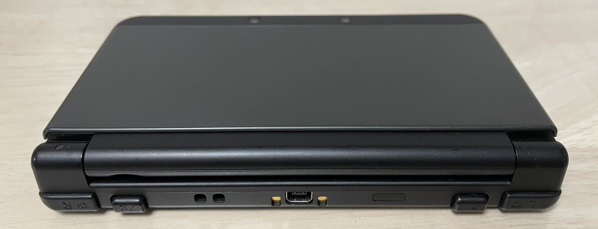 美品】New ニンテンドー3DS ブラック 本体 タッチペン 純正充電器付き