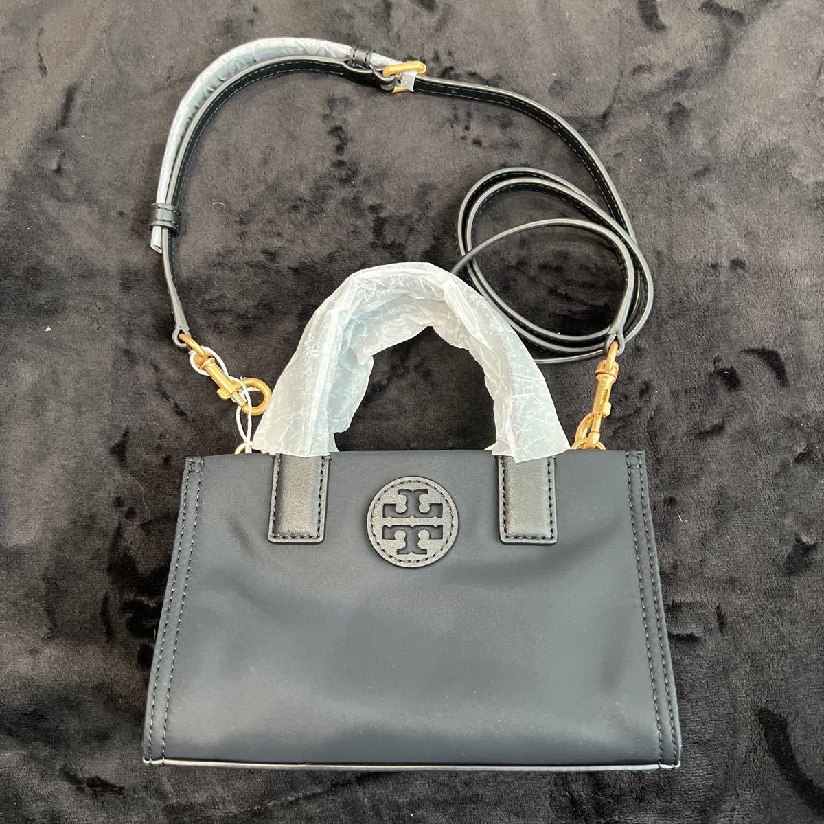 新品 TORY BURCH トリーバーチ ショルダーバッグ ミニショルダー 黒 ブラック スマホショルダー スマホポシェット 親子バッグ ミニトート _画像1