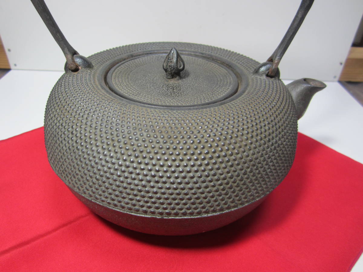 南部鉄瓶 丸平型 細かなあられ紋様 正寿堂造 の商品詳細 | ヤフオク
