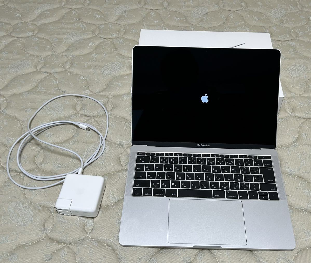 新発売の Macbook Apple Pro Retina Pro RetinaディスプレイMacBook