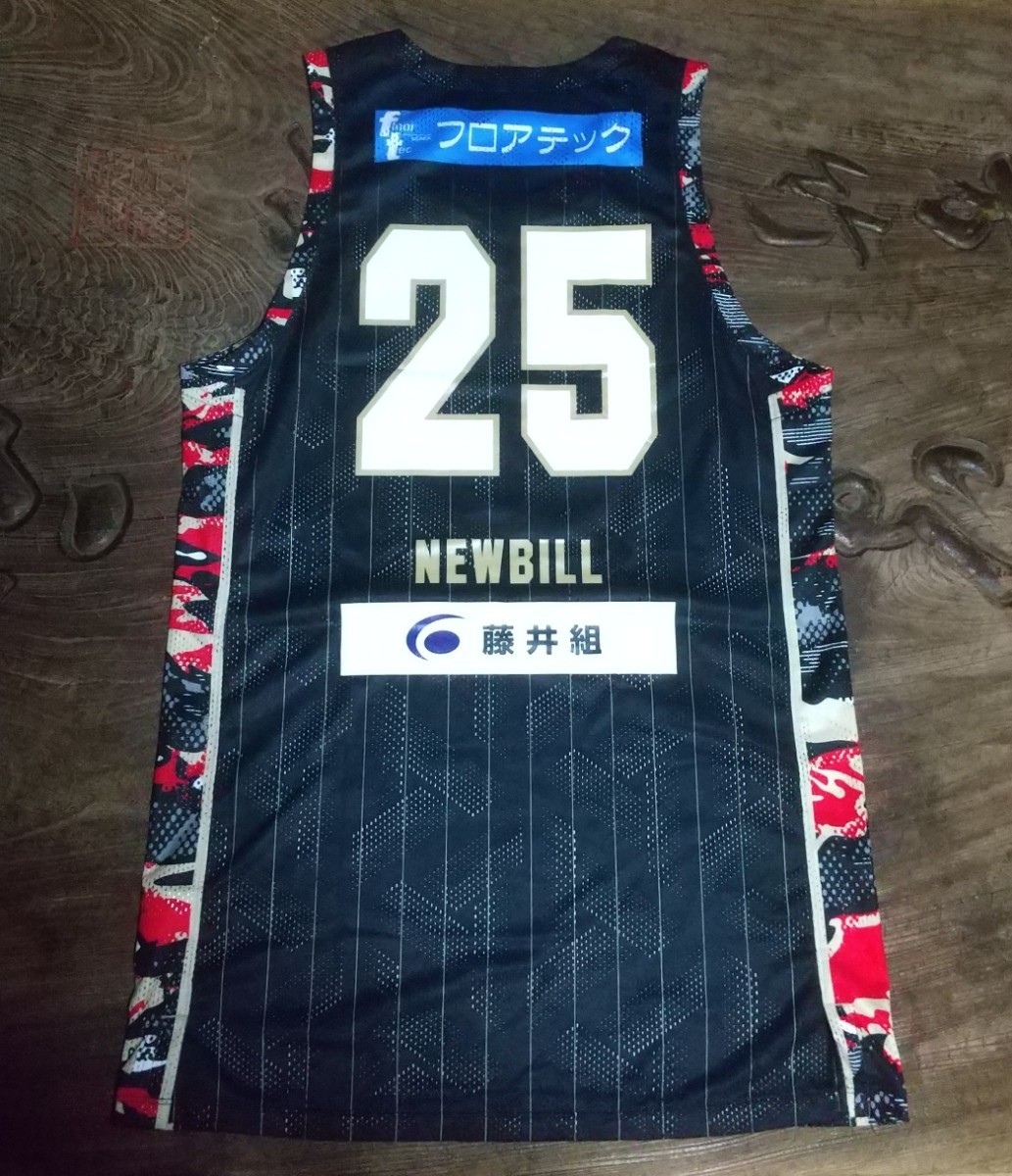 値下げ交渉 2022-23 Bリーグ 大阪エヴェッサ オーセンティック 25 D.J.ニュービル UNDER ARMOUR 検)OSAKA EVESSA NEWBILL 宇都宮ブレックス_画像2