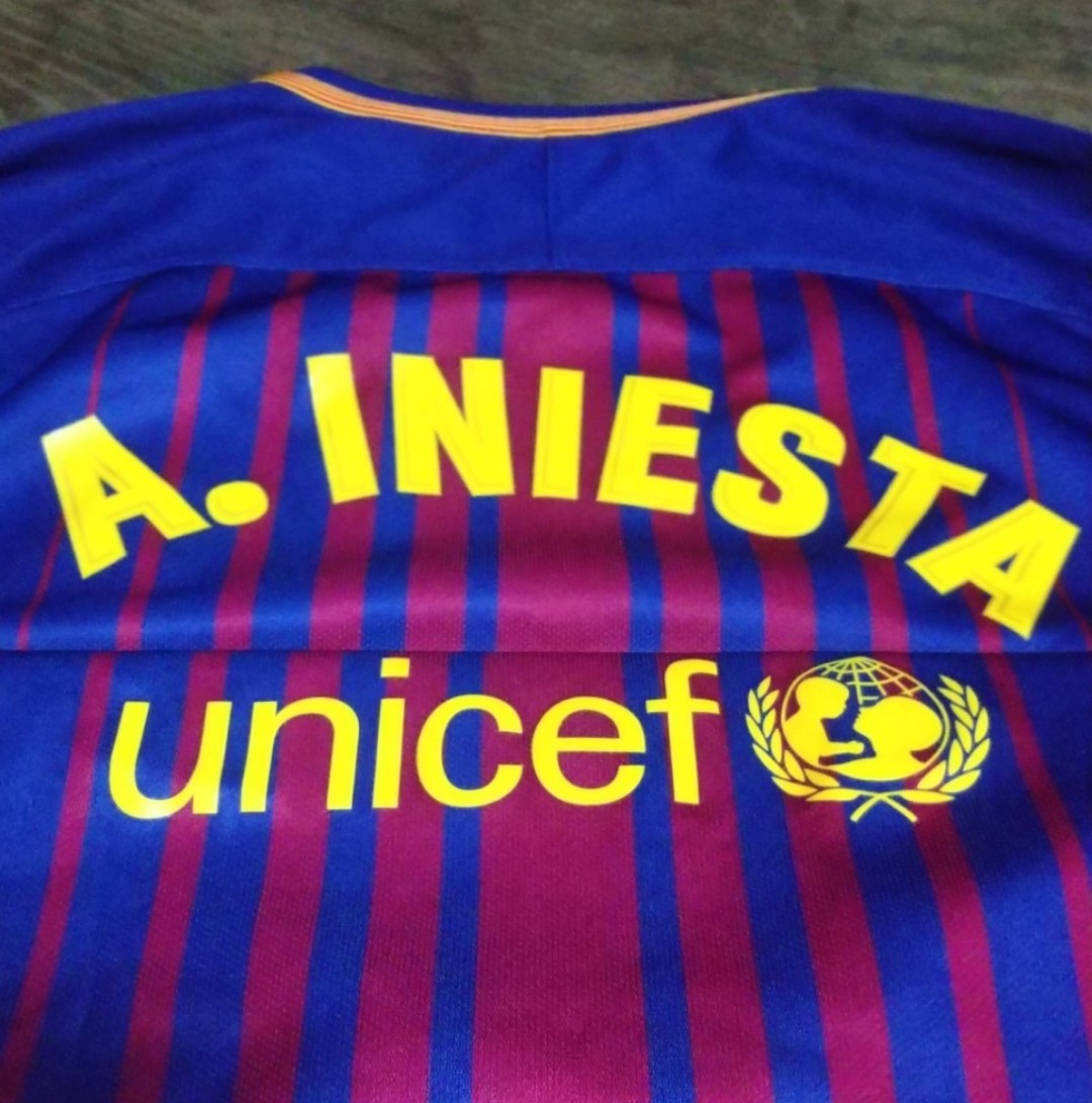 値下交渉 2017-18 FCバルセロナ 8 イニエスタ NIKE 長袖 unicef 値下交渉 2017-18 FCバルセロナ 8 イニエスタ NIKE 長袖 unicef