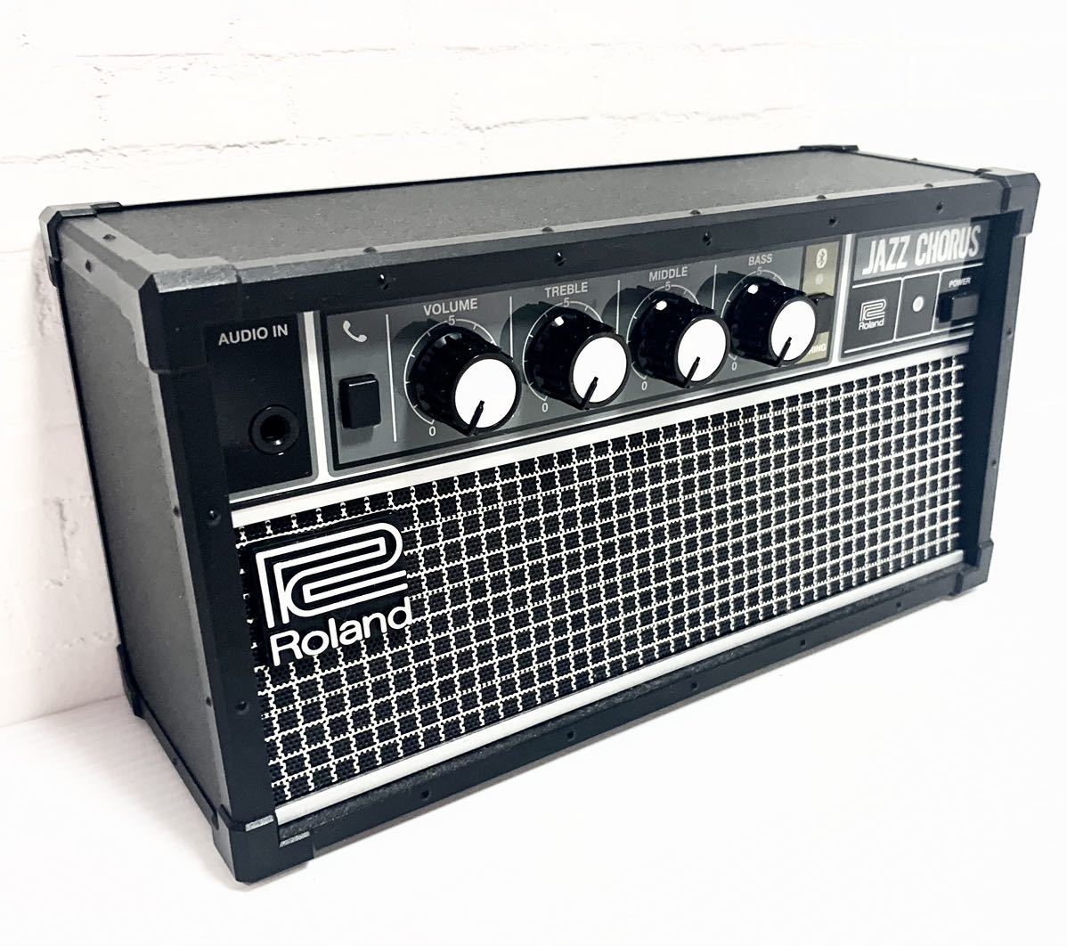 【内祝い】 Roland ローランドBluetoothスピーカー JC-01 ジャズコーラス スマートスピーカー本体 【内祝い】 Roland ローランドBluetoothスピーカー JC-01 ジャズコーラス スマートスピーカー本体