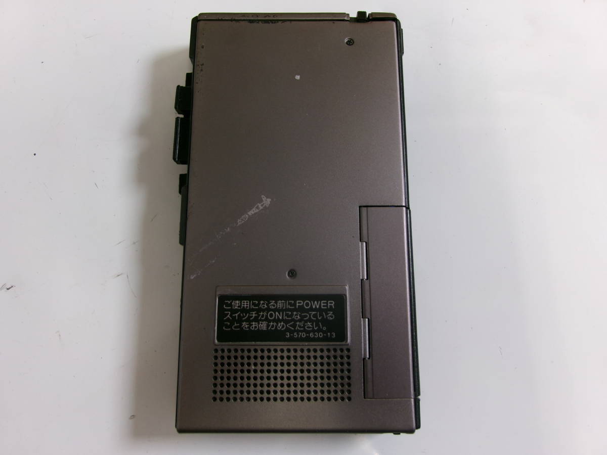 (S-1837)SONY マイクロカセットレコーダー M-400B 動作未確認 現状品_画像2