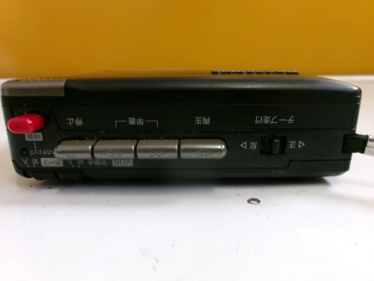 (S-2068)PANASONIC ポータブルカセットレコーダー RQ-L400 動作未確認 現状品_画像3