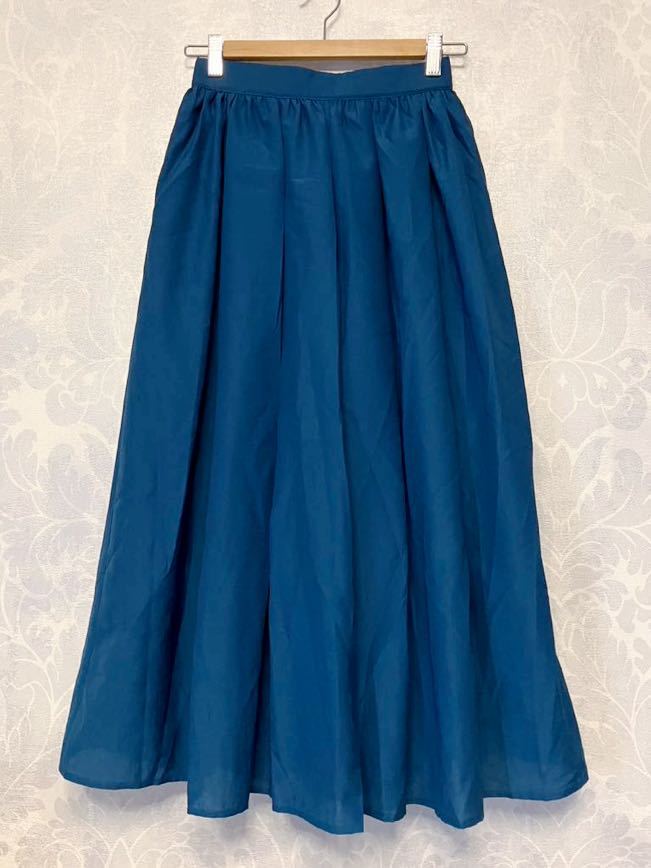 新品 タグ付き ★ Te chichi テチチ ボイルタックギャザースカート ブルー フリーサイズ ★ ロングスカート 青 オフィス ウエストゴム_画像1