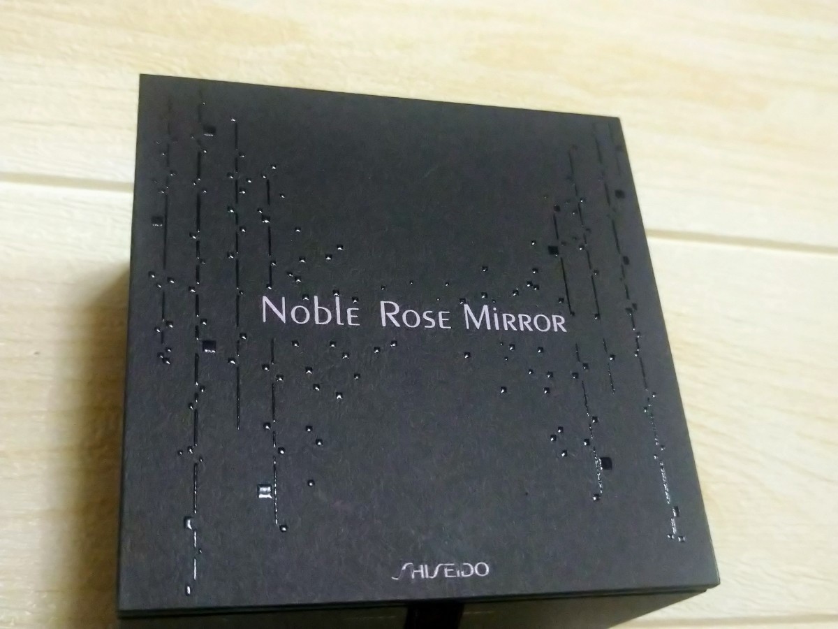 資生堂！2003年度花椿CLUB！非売品!Noble Rose Mirror！ノーブルローズミラーコンパクトミラー　ケース付！デットストック！17_画像2