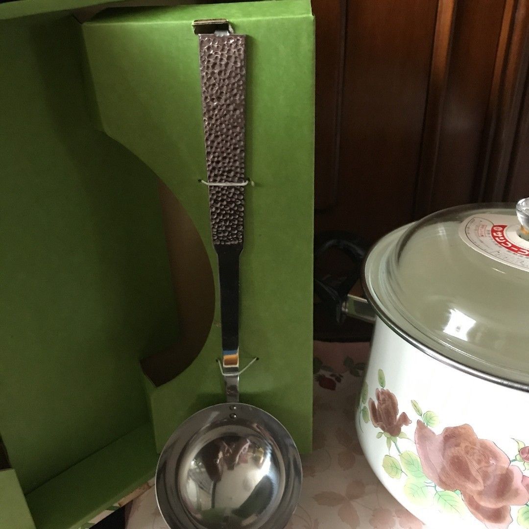 ホーロー 昭和レトロ薔薇柄の両手鍋琺瑯製