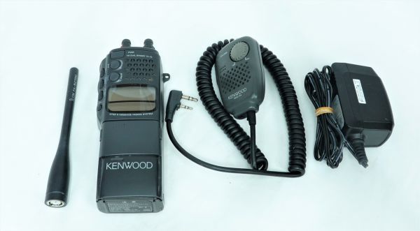 KENWOOD TH-78 144/430 5W デュアルバンド オプション付属品付 KENWOOD TH-78 144/430 5W デュアルバンド オプション付属品付