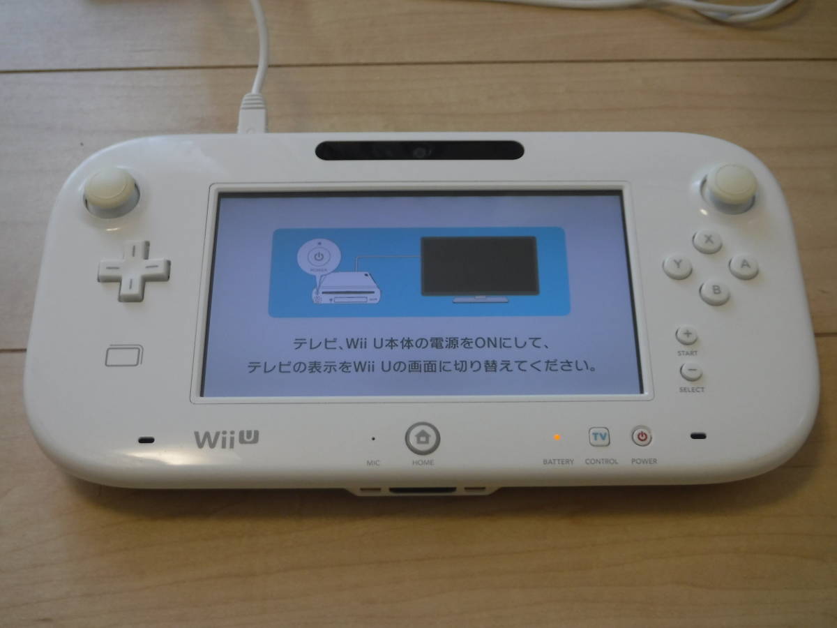【動作確認済】Wii U 本体 32GB シロ マリオカート8内蔵 リモコン1本 ハンドル3本 人気別ソフト3枚 おまけ有り 一部欠品有り 初期化済